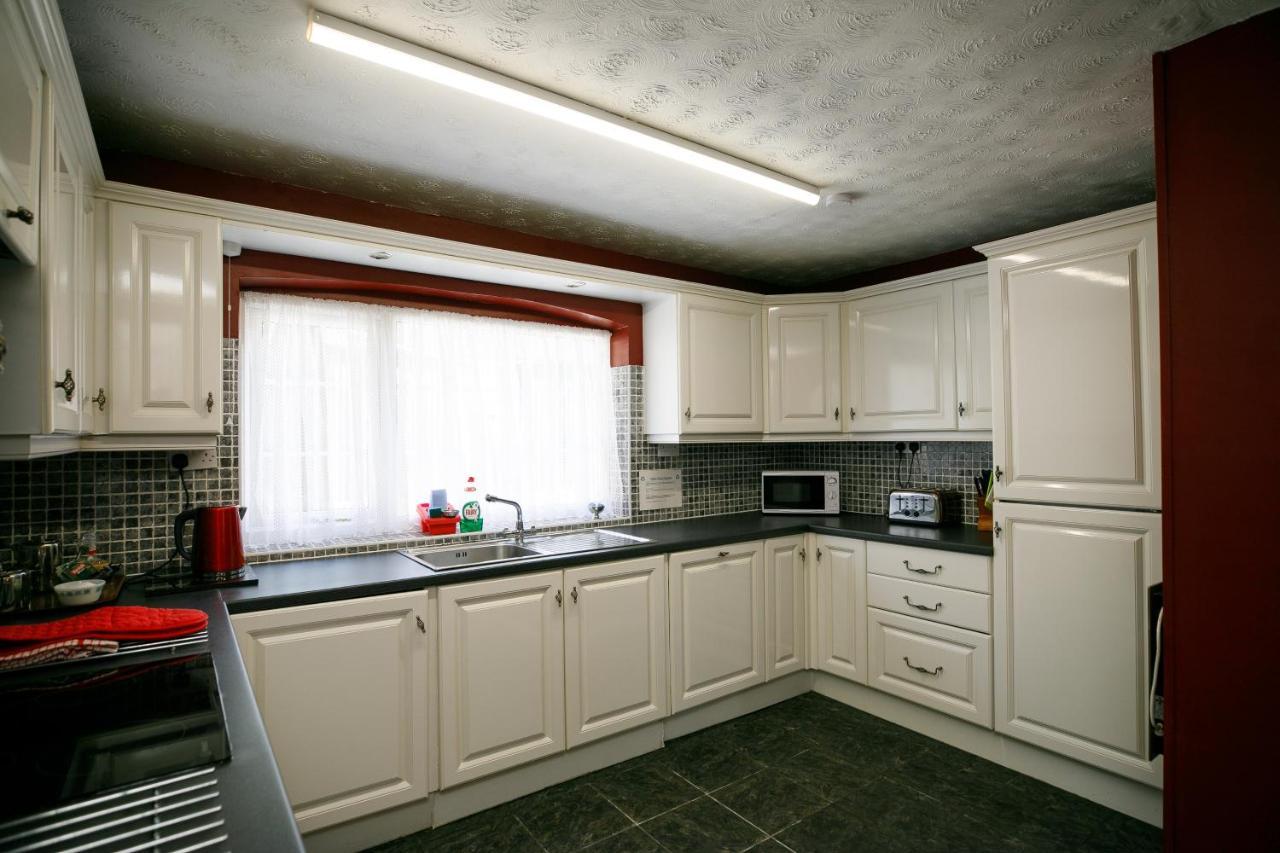 Elm Grove Mews Cottage Saint Florence Εξωτερικό φωτογραφία